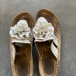Cliffs by White Mountain Flip Flop Sandals